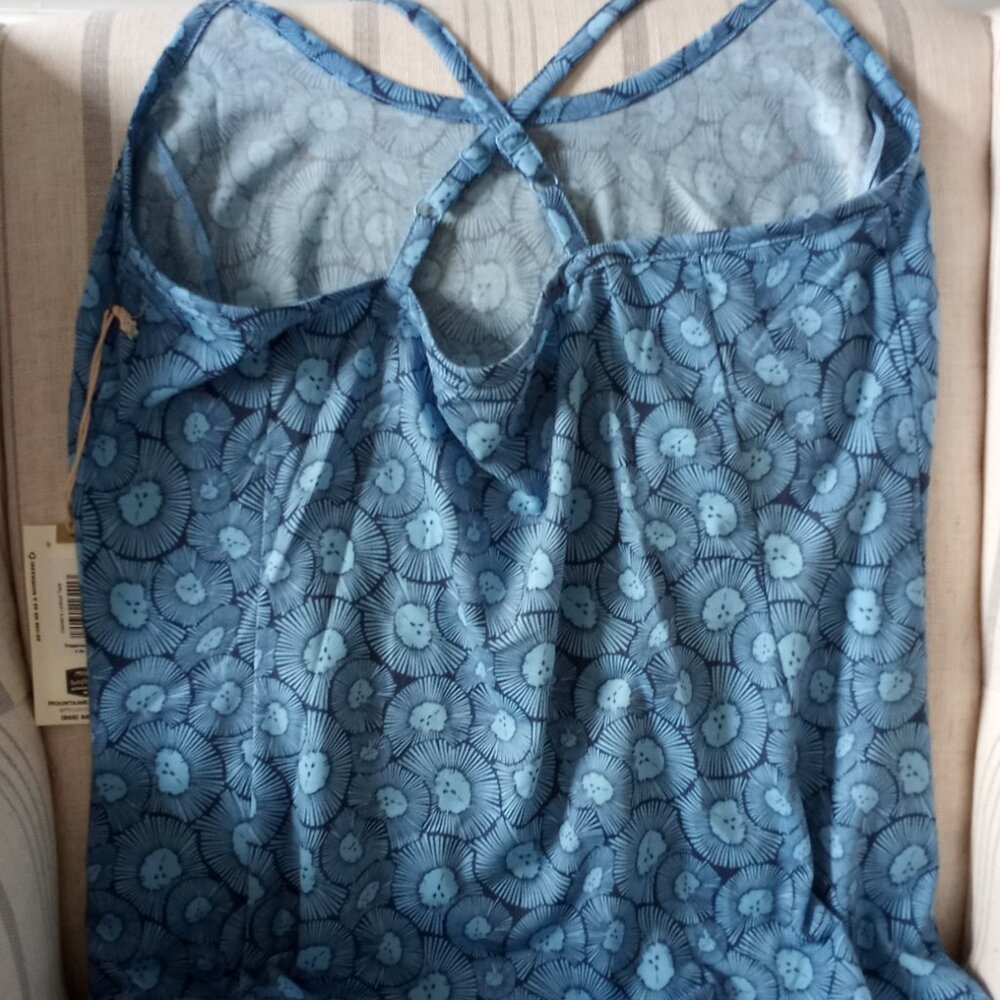'MOUNTAIN KHAKIS' Tank Size L NWT Blue/Navy Anemone Design